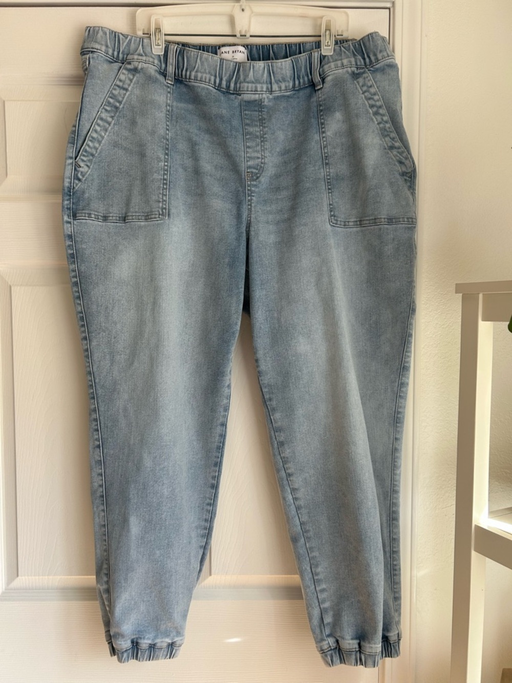 Lane Bryant denim jogger pants size 20